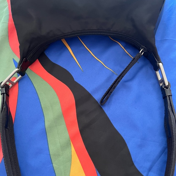 PRADA BAG SHOULDER BAG BLACK NYLON - Picture 8 of 16